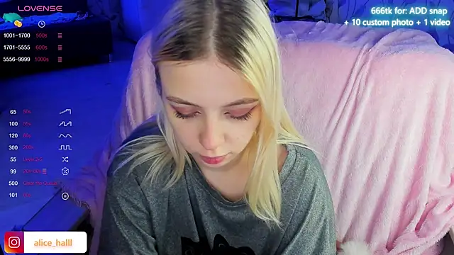 Alice Halle online show from 12.16.24