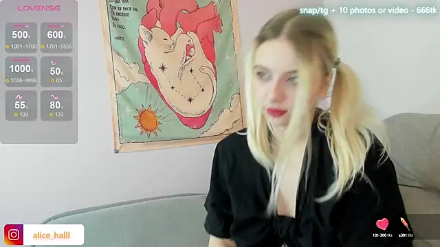 Alice Halle online show from 03.04.25