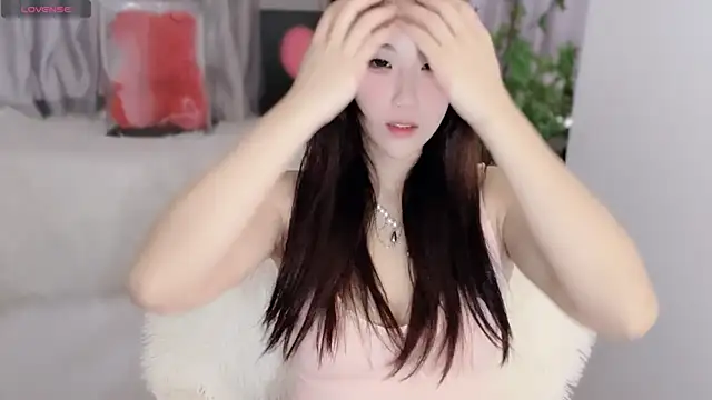 Chu-Chu-99 online show from 02.27.25