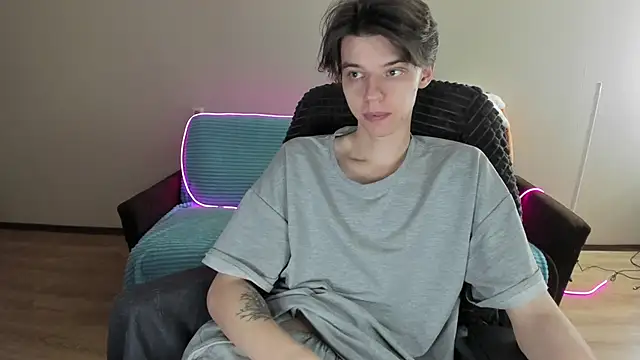 Liam sexy1 online show from 12.29.24