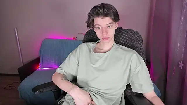 Liam sexy1 online show from 03.13.25