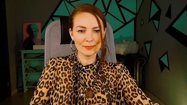 Snapshot of VandaRossi chatting on 01.30.25 VandaRossi online show from 01.30.25