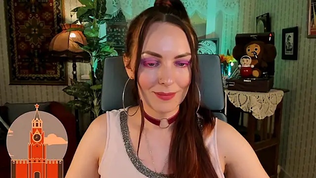 Snapshot of VandaRossi chatting on 03.21.25 VandaRossi online show from 03.21.25