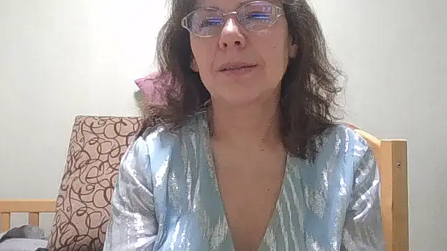 HollyJewel online show from 03.03.26