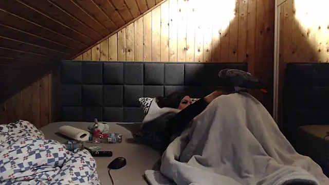 BoeseMoni1998 online show from 02.05.25