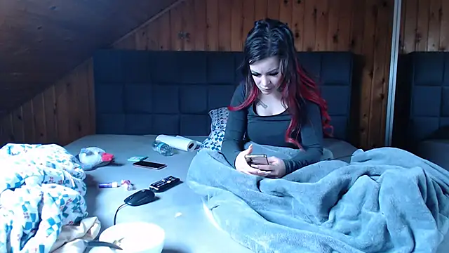 BoeseMoni1998 online show from 02.07.25