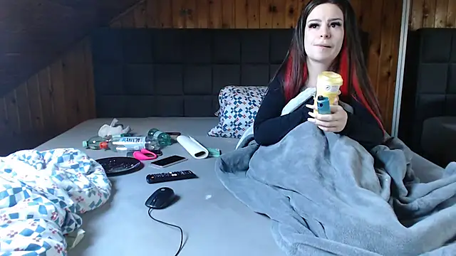 BoeseMoni1998 online show from 02.23.25