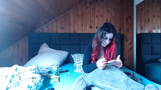 BoeseMoni1998 online show from 03.02.25