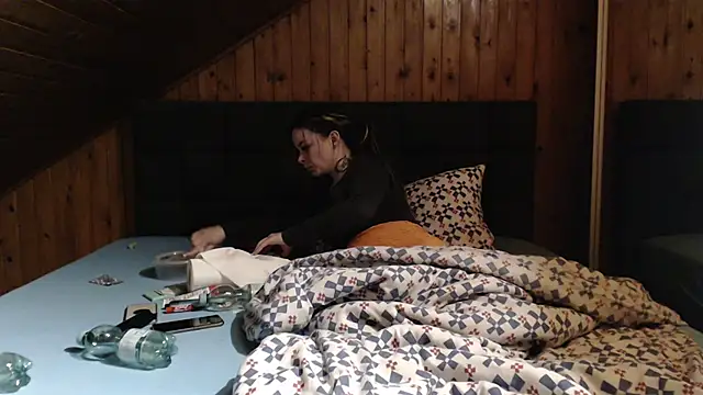 BoeseMoni1998 online show from 03.09.25