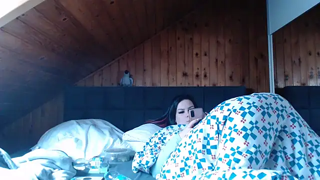 BoeseMoni1998 online show from 09.25.25