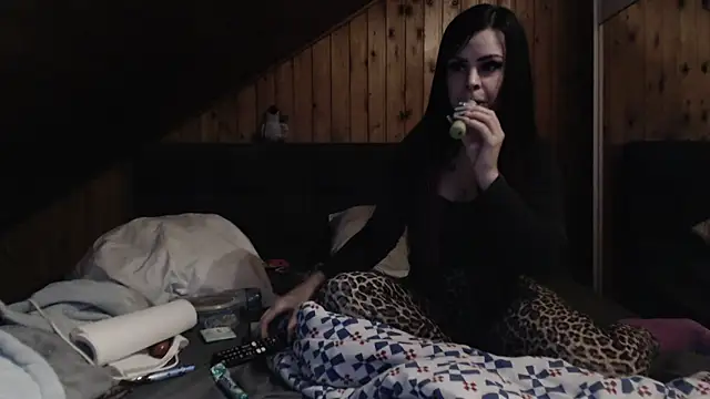 BoeseMoni1998 online show from 09.27.25