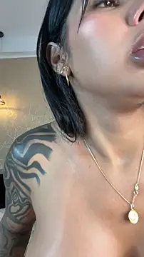 Snapshot of Cleopatra_Fit chatting on 06.20.26 Cleopatra Fit online show from 06.20.26