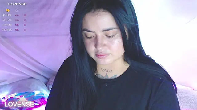 Snapshot of PamelaDoouce chatting on 02.27.25 PamelaDoouce online show from 02.27.25