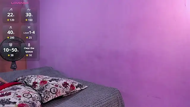 ambersmitx online show from 10.23.25