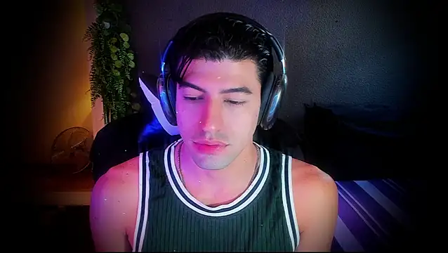 Snapshot of newjeff chatting on 09.29.25 newjeff online show from 09.29.25