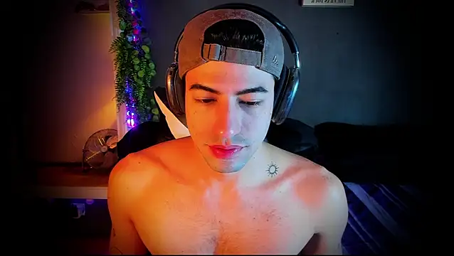 Snapshot of newjeff chatting on 10.02.25 newjeff online show from 10.02.25