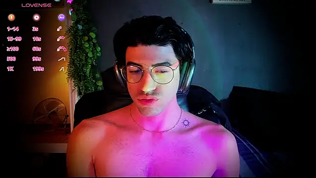 Snapshot of newjeff chatting on 10.12.25 newjeff online show from 10.12.25