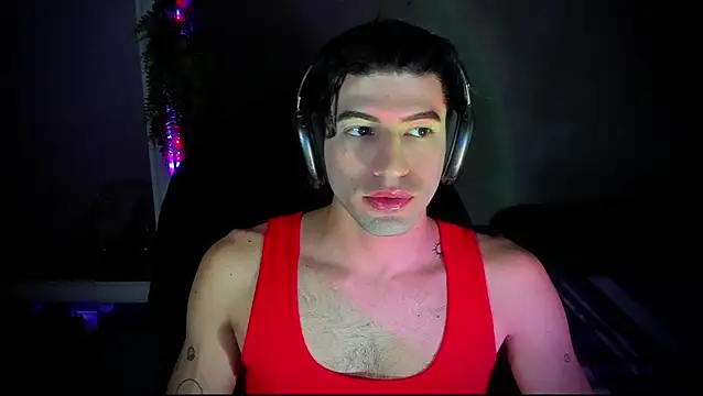 Snapshot of newjeff chatting on 10.28.25 newjeff online show from 10.28.25