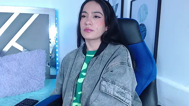 ZaraDames  online show from 01.24.25