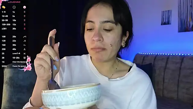 ZaraDames  online show from 10.01.25