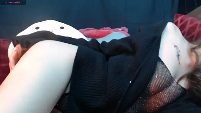 Snapshot of _minji_bae chatting on 01.11.25 minji bae online show from 01.11.25