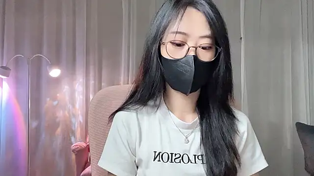  minji bae online show from 04.18.26