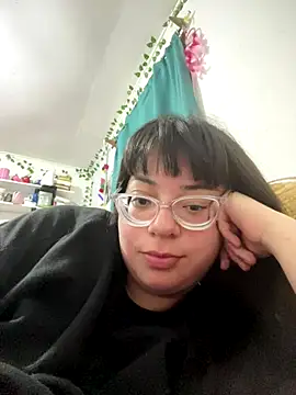 indiegirl666 online show from 12.19.25