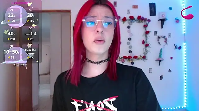 Snapshot of _GalyaX_ chatting on 12.23.24 GalyaX online show from 12.23.24