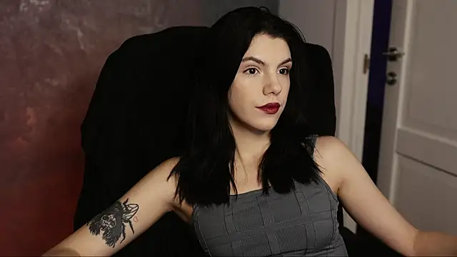 Snapshot of mistress__rochelle chatting on 02.06.25 mistress rochelle online show from 02.06.25