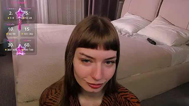 Snapshot of EvaSelin chatting on 11.06.25 EvaSelin online show from 11.06.25