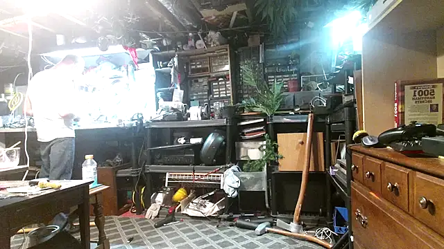 mrwinsalot88 online show from 10.25.25