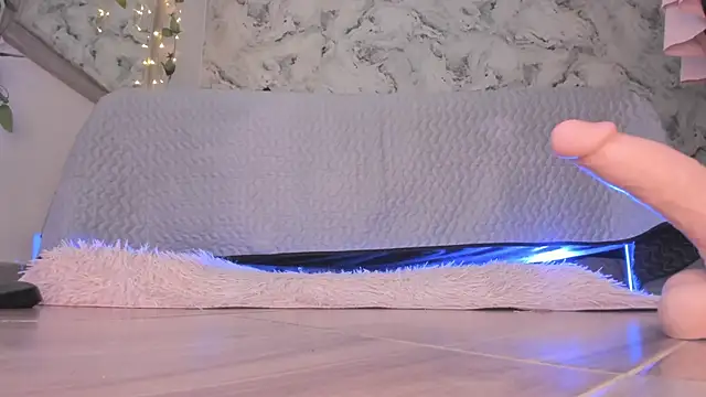 Bella desi  online show from 10.10.25