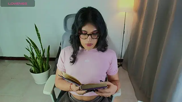 vitta alfayed online show from 11.18.25