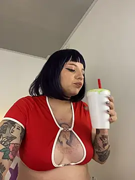 sophia goth online show from 12.23.25