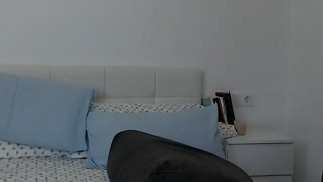 BriannaBk online show from 02.15.26