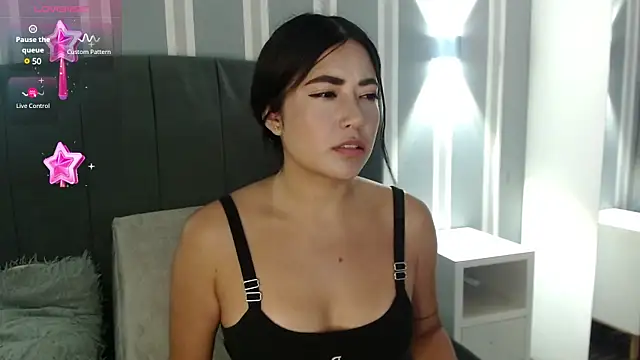 Susy thomson online show from 02.28.25