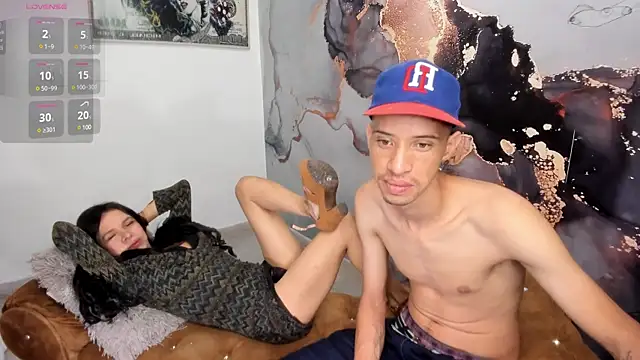 Snapshot of master_and_sumisse chatting on 02.01.25 master and sumisse online show from 02.01.25