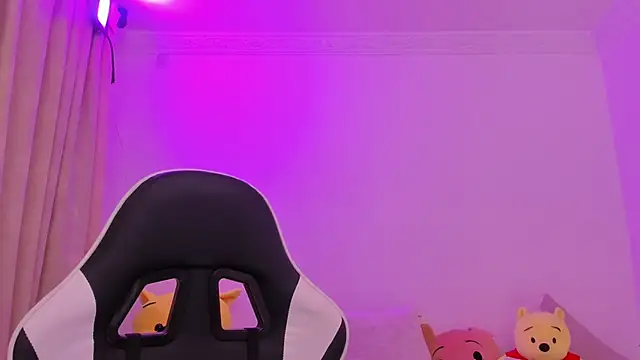 shanel taylor online show from 12.05.25