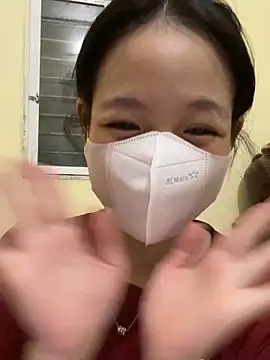 minmin2kk5 online show from 10.11.25