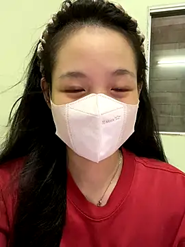 minmin2kk5 online show from 10.13.25