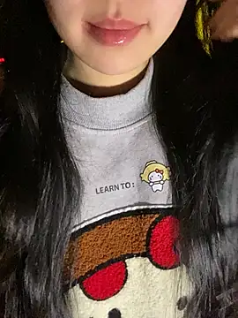 minmin2kk5 online show from 01.08.26