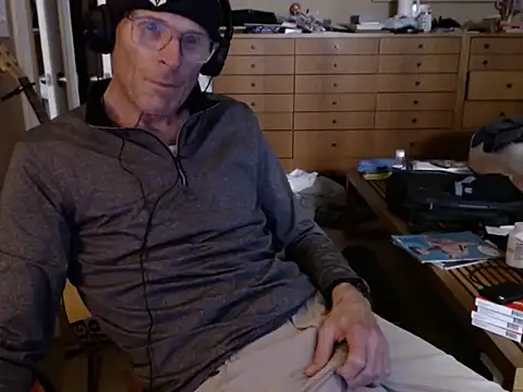 Richard Dixon online show from 01.05.25