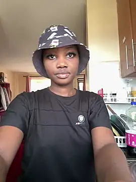 Queen Arnah254 online show from 06.28.26