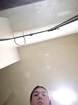 saracaball  online show from 09.19.25