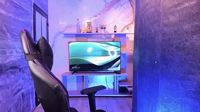 saracaball  online show from 11.07.25