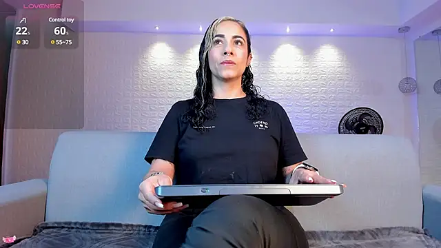 violet scott online show from 01.27.25