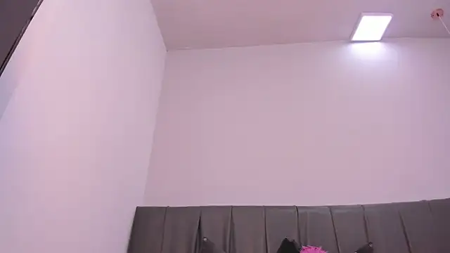 Snapshot of Cherllynn chatting on 02.24.25 Cherllynn online show from 02.24.25