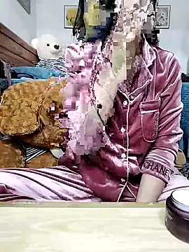 cream1299 online show from 02.17.26