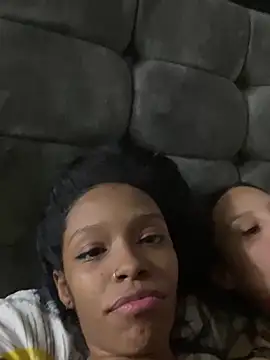 Snapshot of Crystal_florez24 chatting on 02.22.25 Crystal florez24 online show from 02.22.25