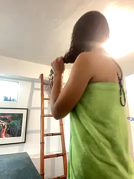 Rati Curly online show from 10.12.25